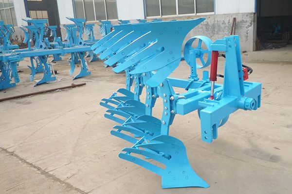 1LTF系列柵條液壓翻轉犁