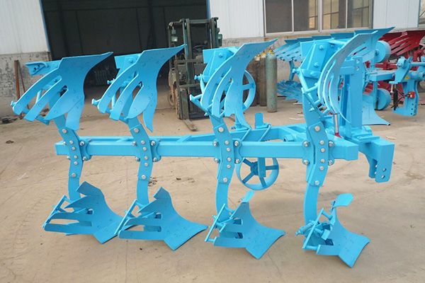 1LTF系列柵條液壓翻轉犁